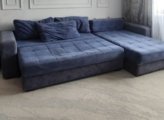 Срочно продается диван
