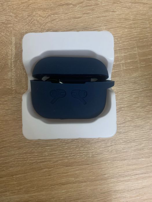 Чехол на Airpods pro