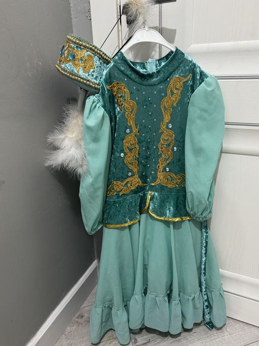 Продам казахский костюм
