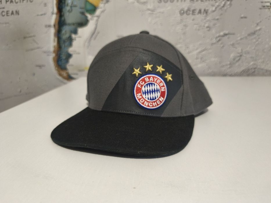 Sapca Adidas Bayern Muenchen