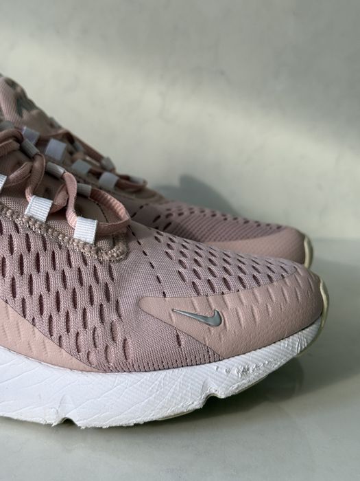Маратонки Nike Air Max 270