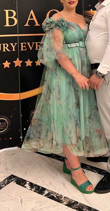 Vând rochițe in stare impecabilă!