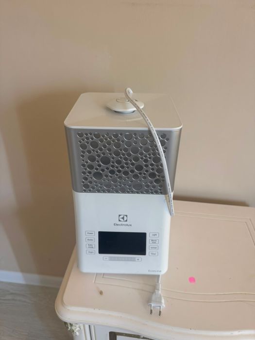 Увлажнитель воздуха Electrolux