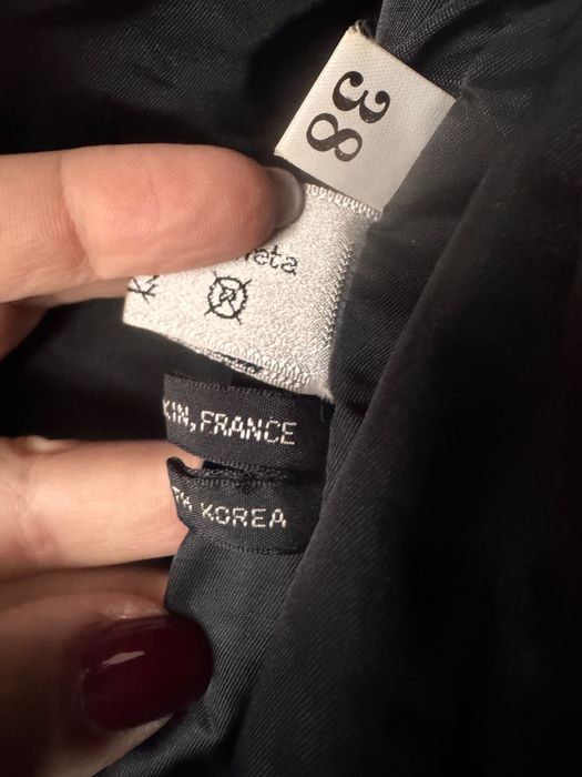 Blană neagră lungă de iepure