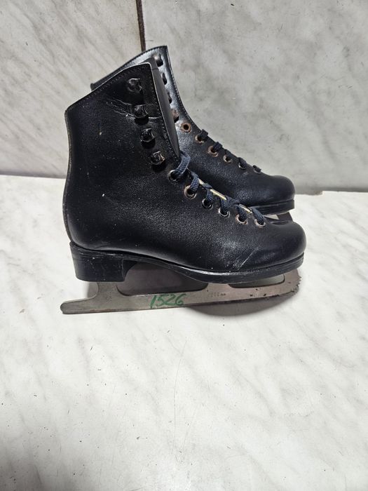 Patine 1526 gheata patinaj artistic   marime 30  (20  cm)