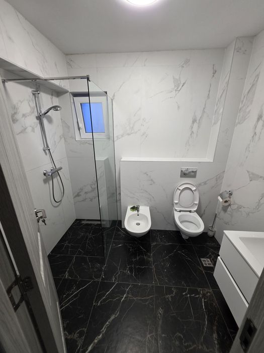 Se da in chirie ap cu 3 camere