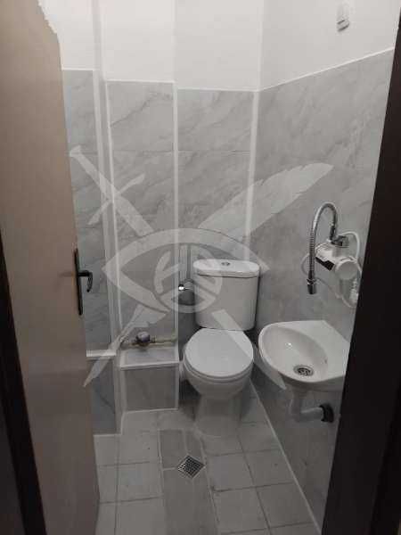 Дава се под наем Магазин в Пловдив, Център - 12 кв.м за 219.3 € - Снимка #1