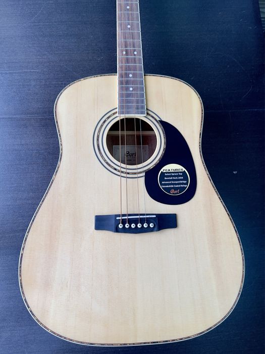 Новая аккустическая гитара Cort AD 880 NS.