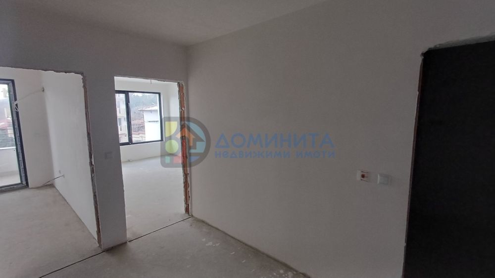 Продава се Тристаен апартамент в Царево - 109 кв.м за 596 €/кв.м - Снимка #3