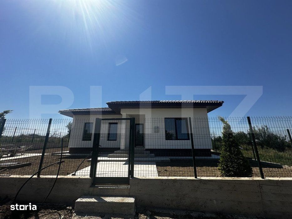 Casa plan parter, zona Narciselor 2