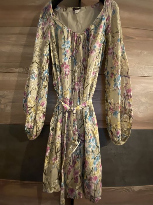 Разпродажба на рокли Zara, HM, Desigual и др.