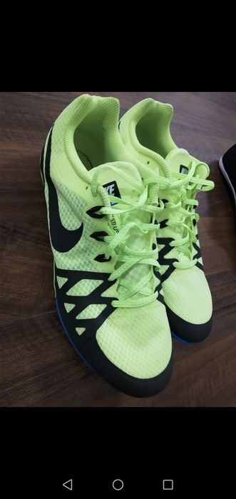 NIKE Найк шпайкове  45 1/2 чисто нови