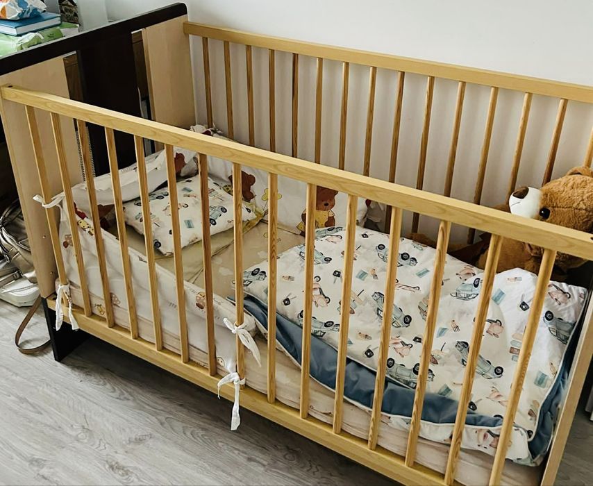 Patut de bebe cu saltea