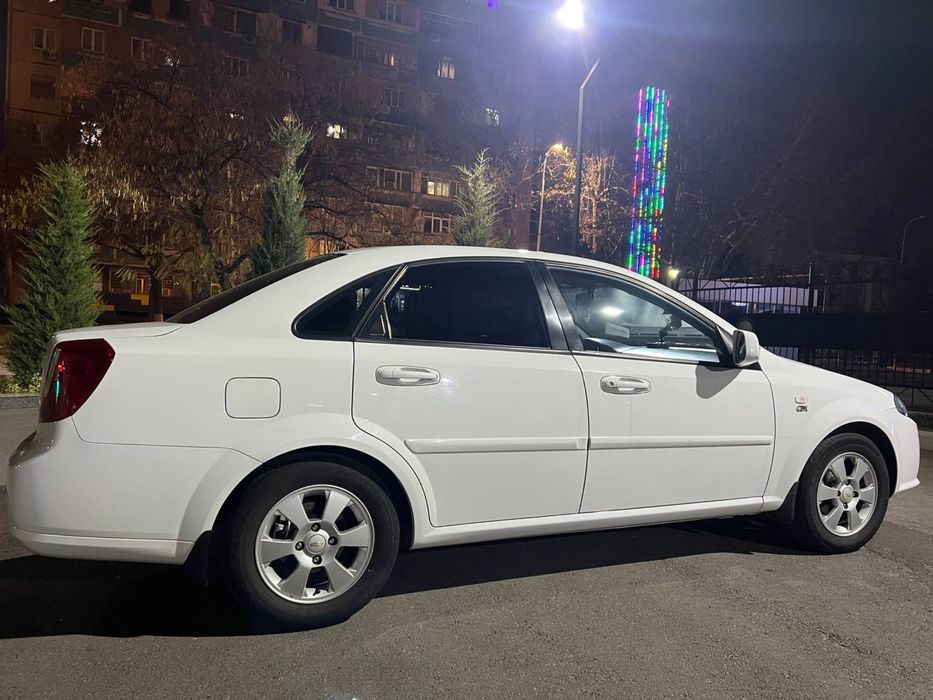 Срочно Lasetti Gentra тозаси ўзимники