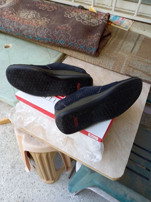 Обувки рийкер чисто нови