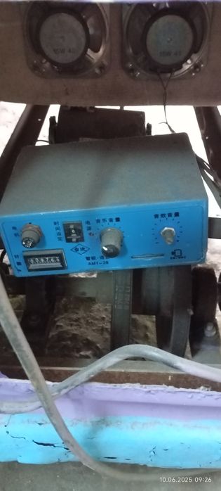 Аппарат качалка самолёт.