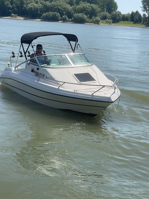 Barca Astromar 560