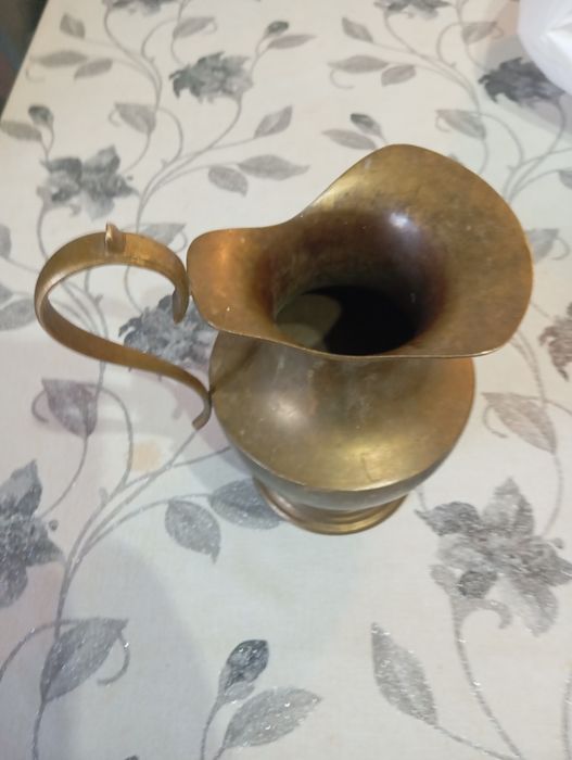 Vas Ulcior bronz alamă