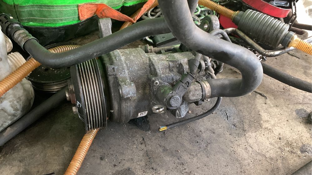 Pompa servo dinamic dynamic drive bmw seria 7  f01 n57 cod  677617801