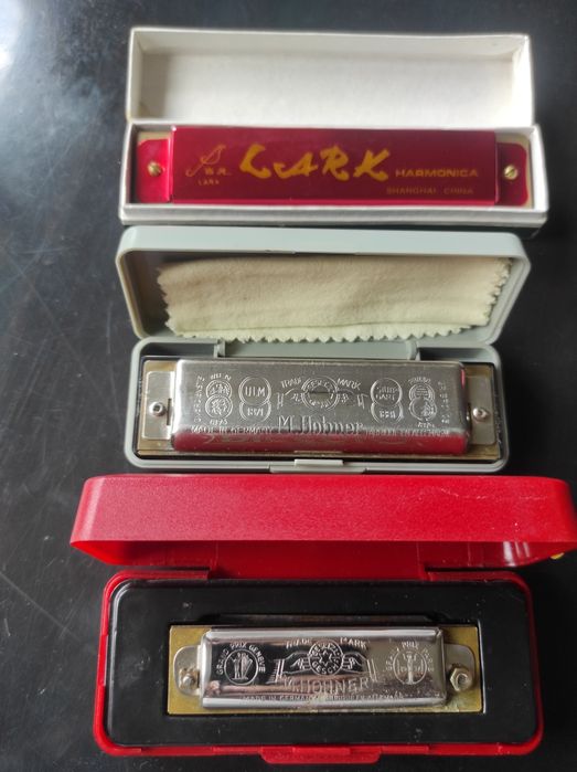 Старинни хармоники Hohner