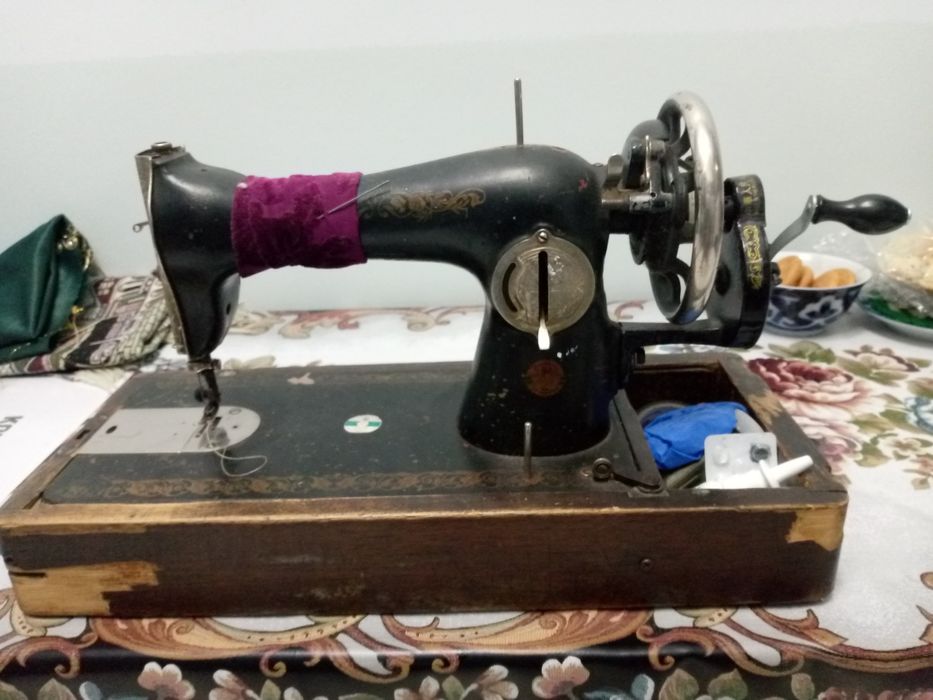 сти.машинка.каляска.швейная.машинка.