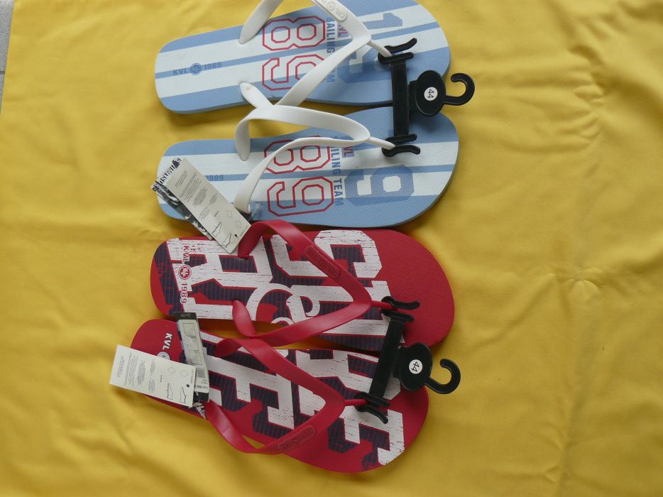 Papuci/Slapi Piscina Barbati KENVELO, Originali,marime 44, in 2 culori