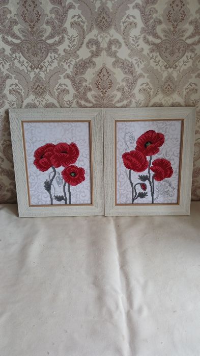 Продаются картины из бисера