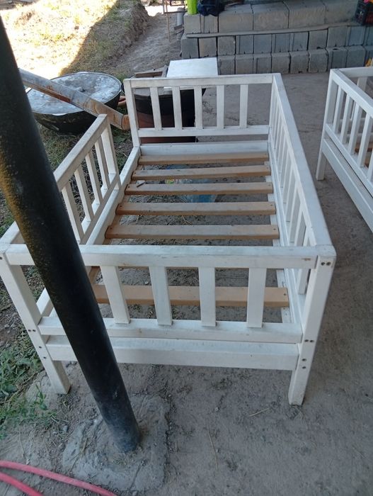 Продам детский кровати