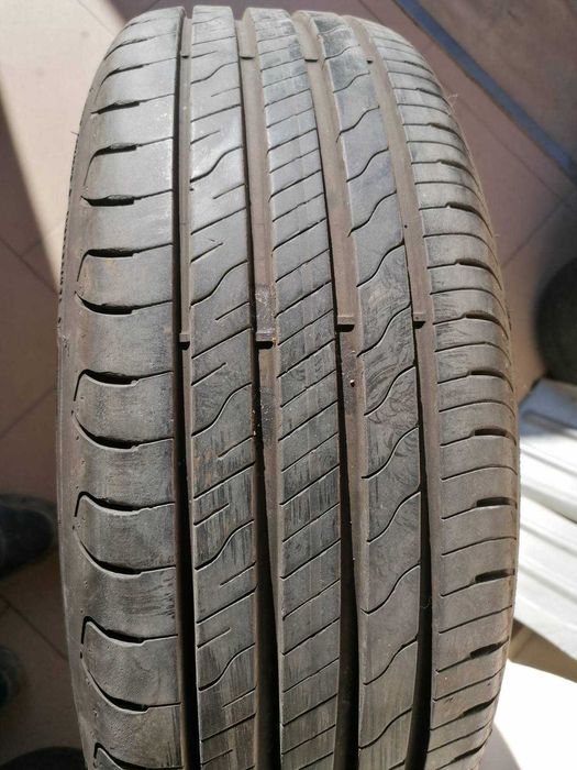 Летни гуми Goodyear 205 60 16