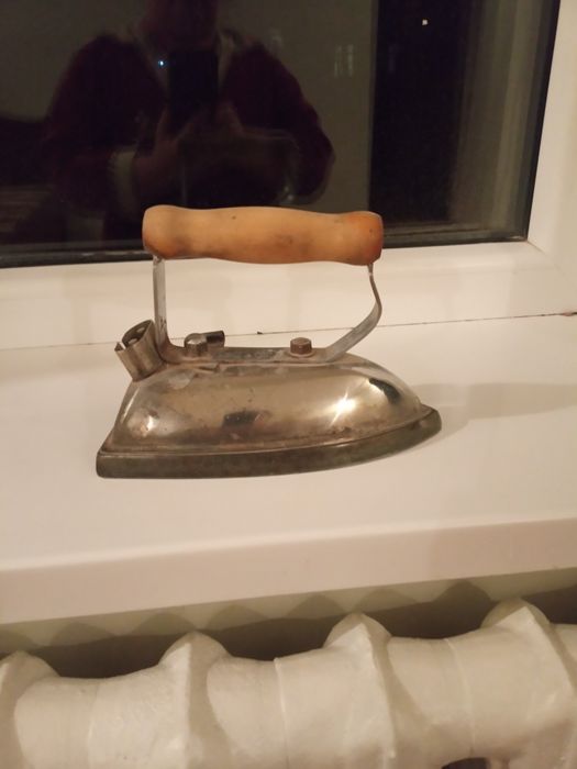 Ретро утюг который до сих пор работает