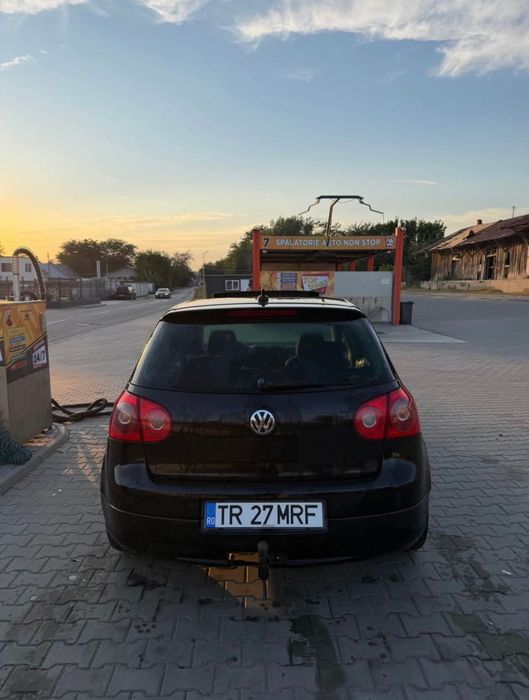 Volkswagen golf 5 gt