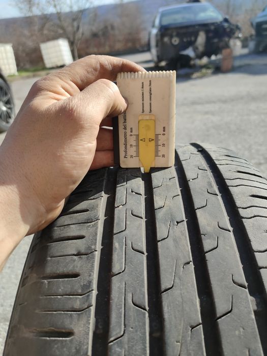 Continental Contact 6 215/50/17 DOT2023