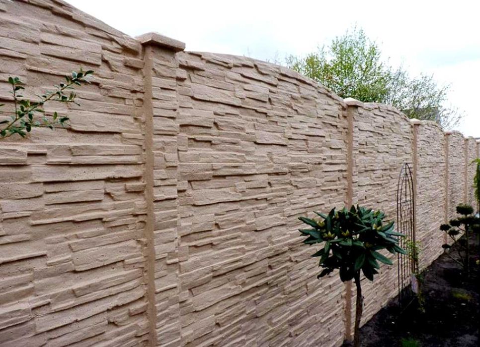 Stalpi Spalieri si garduri ornamentale din beton pentru imprejmuiri