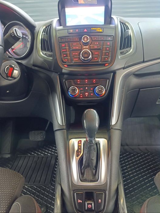 Opel Zafira Tourer 2.0 CDTI  Automat 7 Locuri