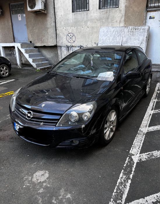 Opel Astra H coupe pachet sport