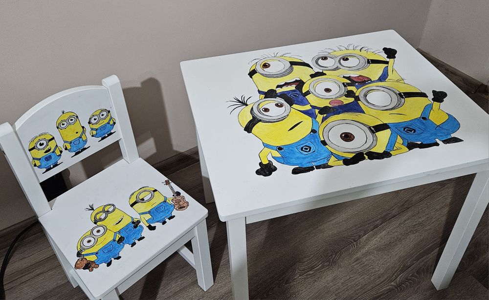 Дървено детско столче и маса