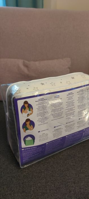 Възглавница за кърмене