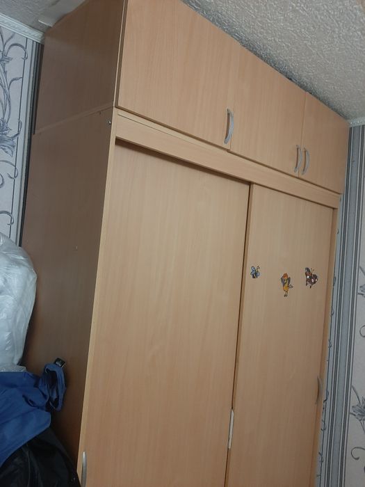 Продам шкаф купе