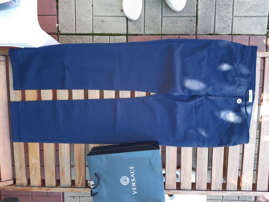 Vând pantaloni din denim Versace-originali!