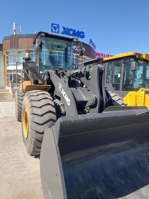на складе Продаем фронтальный погрузчик XCMG ZL50GN 3,2 куба джостик