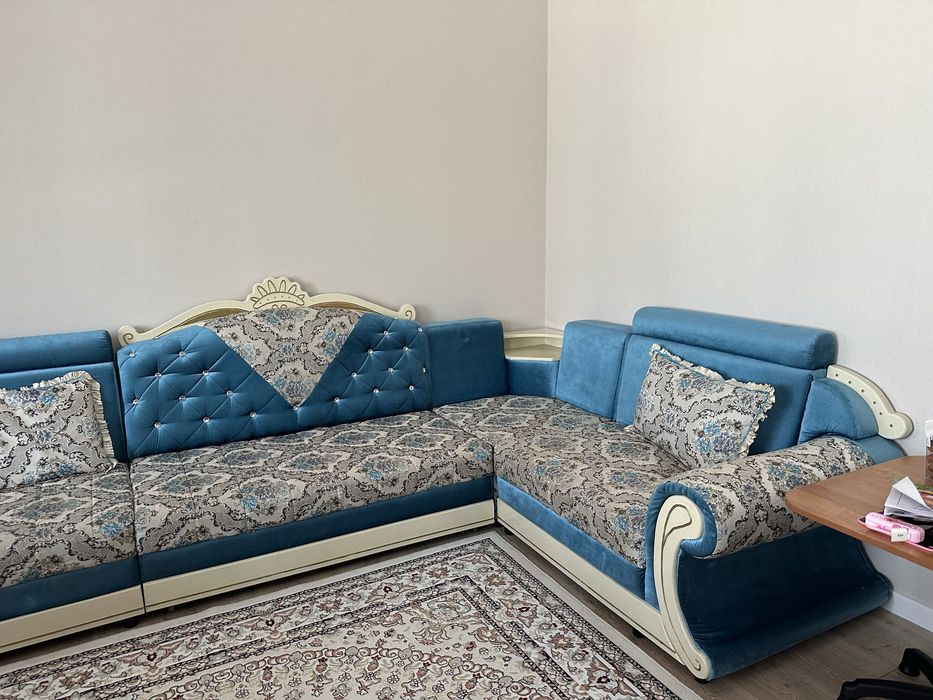 Продам модульный диван