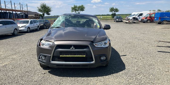 Usita rezervor 1711A033 1711A033 Mitsubishi ASX prima generatie