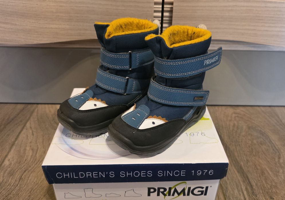 Primigi ботуши 25 размер