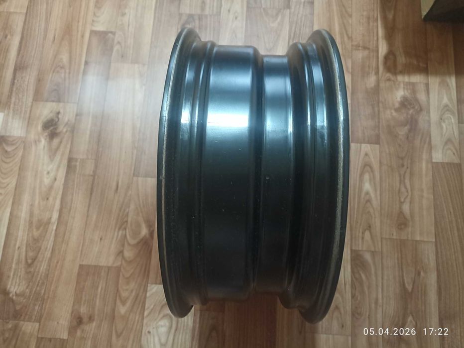 продам диски r16 штампованные,