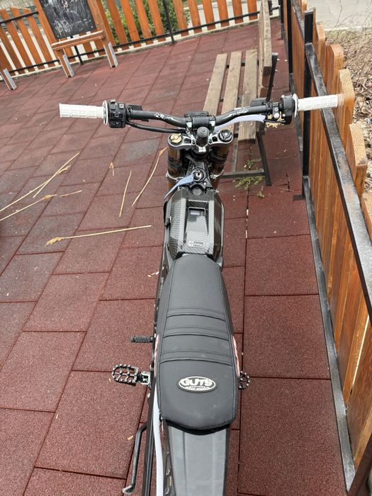 Surron light bee x 2025