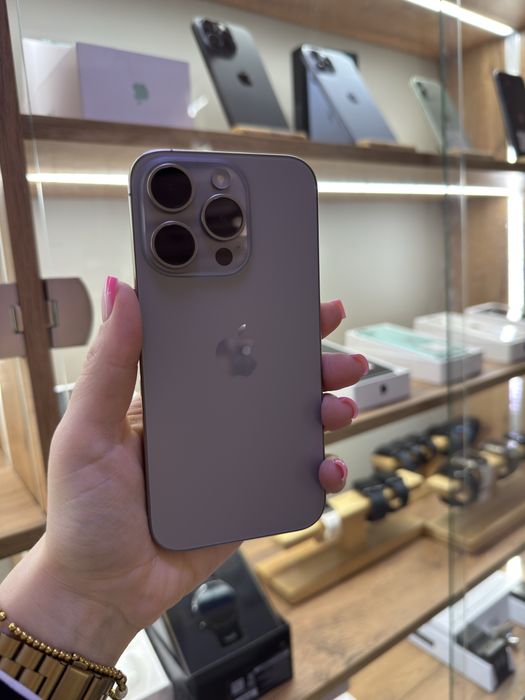 iphone 15 pro , 256 gb