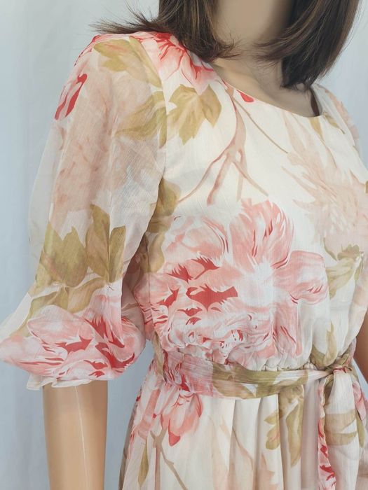 Rochii noi din voal cu jupa. 36,38,40,42,44