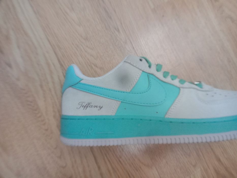 Зимние кроссовки