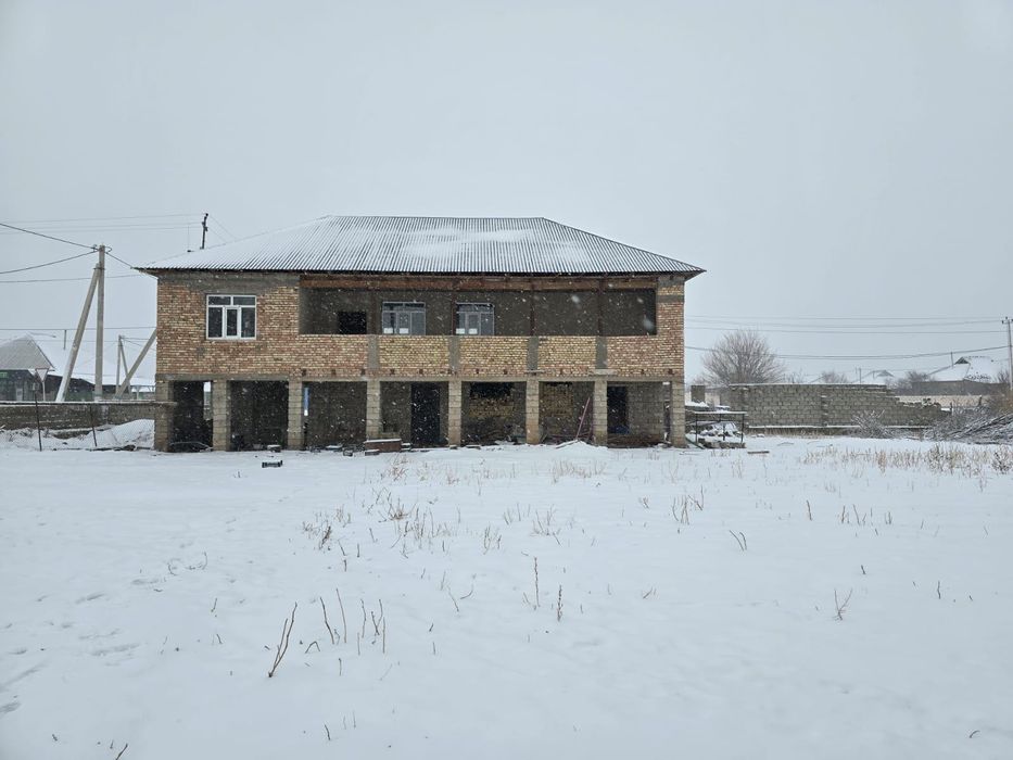 Продаётся дом, возможно под бизнес