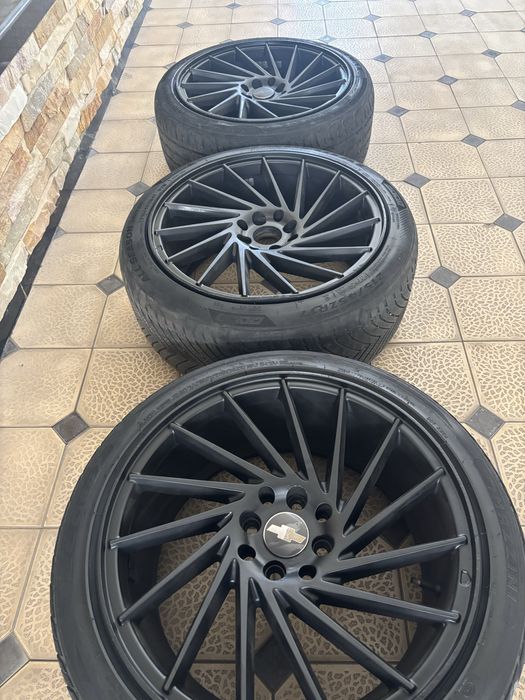 Vossen r17 diska sotiladi